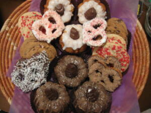 Pretzels-Cookies-Cakes